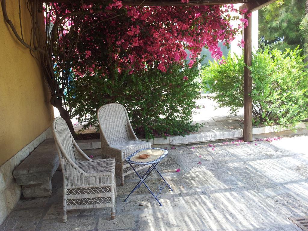 Villa Carcano Trani Quarto foto